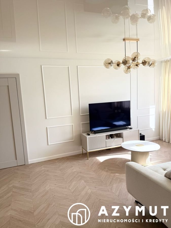 Mieszkanie dwupokojowe na sprzedaż Lubin, Centrum  48m2 Foto 1