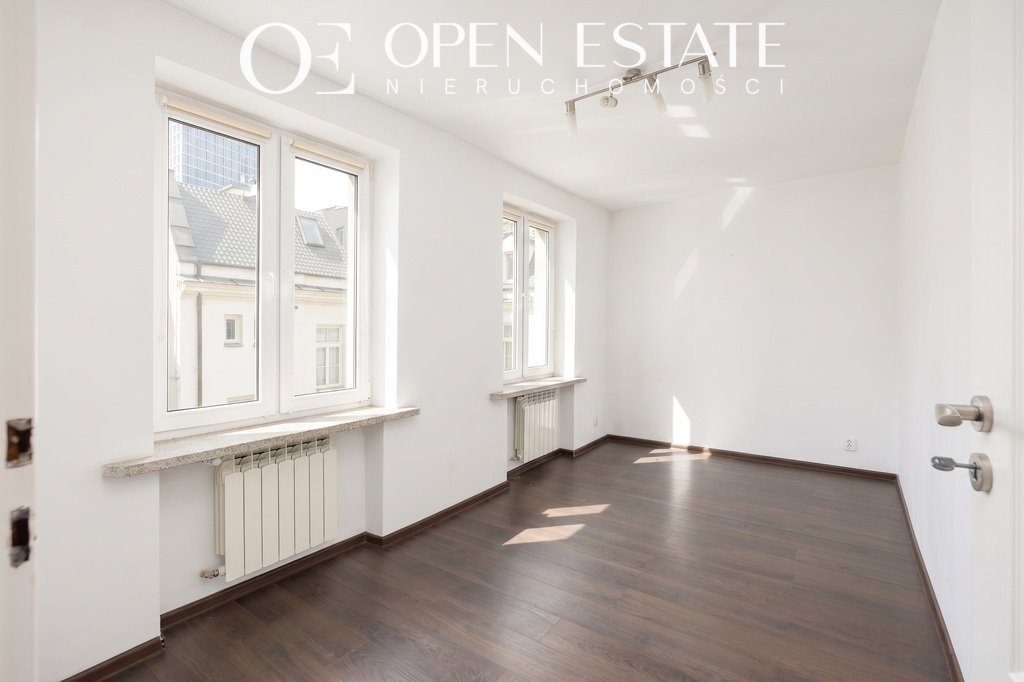 Zapraszam do zakupu 74,9 m² lokalu w historycznej kamienicy na Chmielnej Warszawa, Śródmieście  75m2 Foto 1