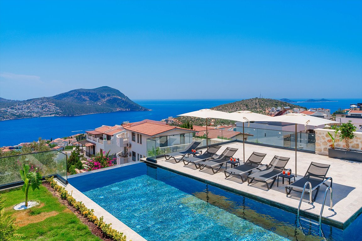Dom na sprzedaż Turcja, Antalya, Kalkan, Kaş, Antalya  455m2 Foto 1