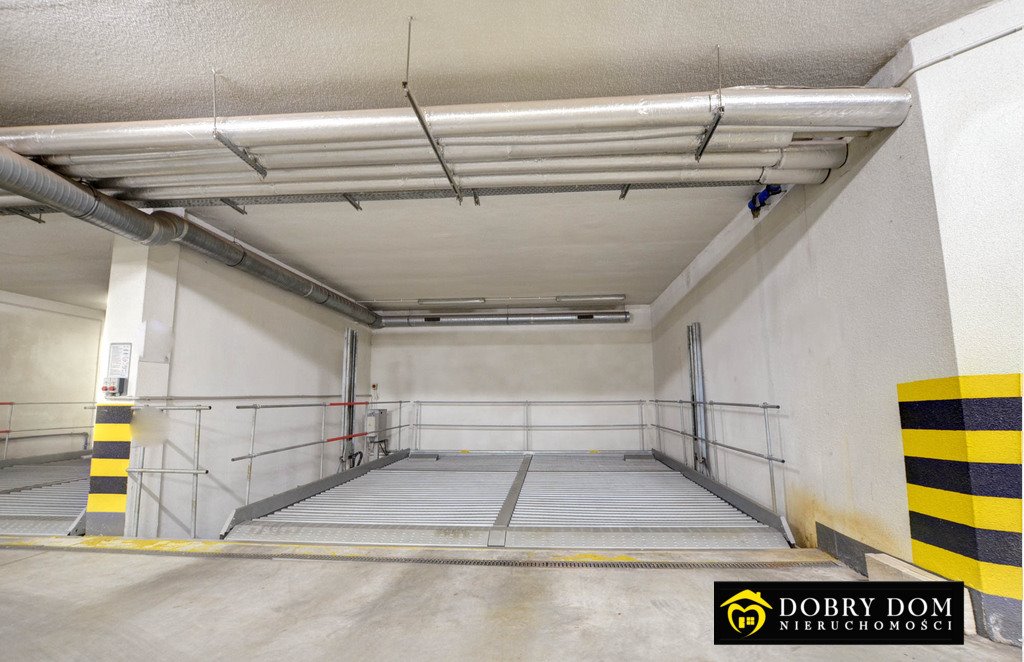 Dwa miejsca postojowe w centrum Białegostoku za 28 tys. zł Białystok  16m2 Foto 1