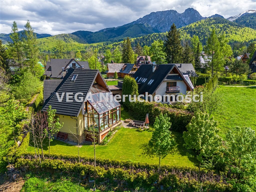 Przestronny dom z widokiem na Giewont i Gubałowskie Wierchy. Zakopane  450m2 Foto 1
