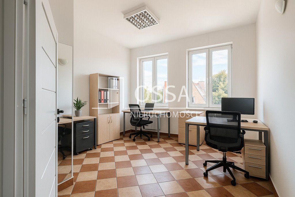 Przestronny lokal biurowy 75 m² w centrum Pruszcza polecam Pruszcz Gdański, Aleja ks. Józefa Waląga  75m2 Foto 1