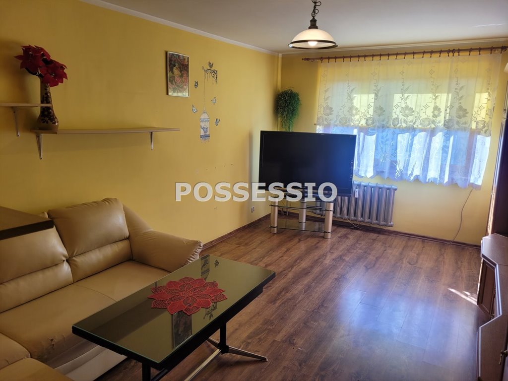 Na sprzedaż przestronne 3-pokojowe mieszkanie z balkonem w Strzegomiu Strzegom  61m2 Foto 1