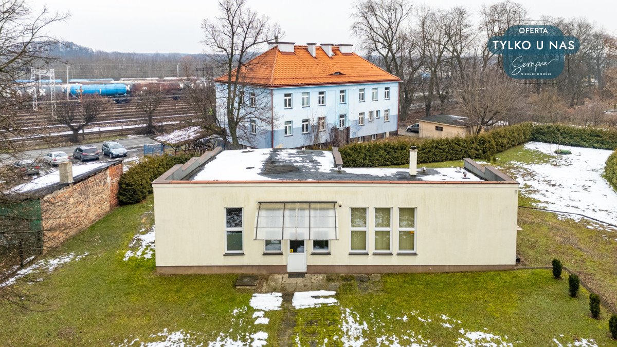 Lokal użytkowy na sprzedaż Zduńska Wola, Wojska Polskiego  223m2 Foto 1