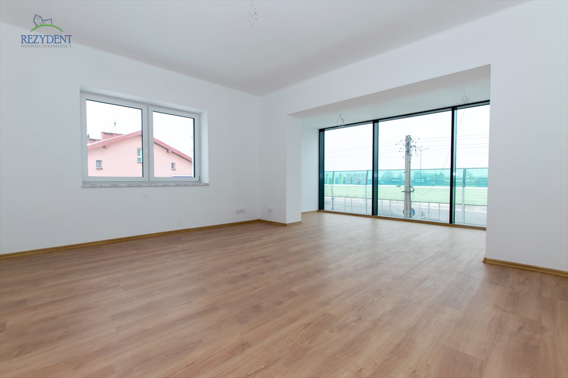 Nowoczesny lokal 118 m² na wynajem w Dąbrowie Górniczej Dąbrowa Górnicza, Staszic, Staszica  118m2 Foto 1