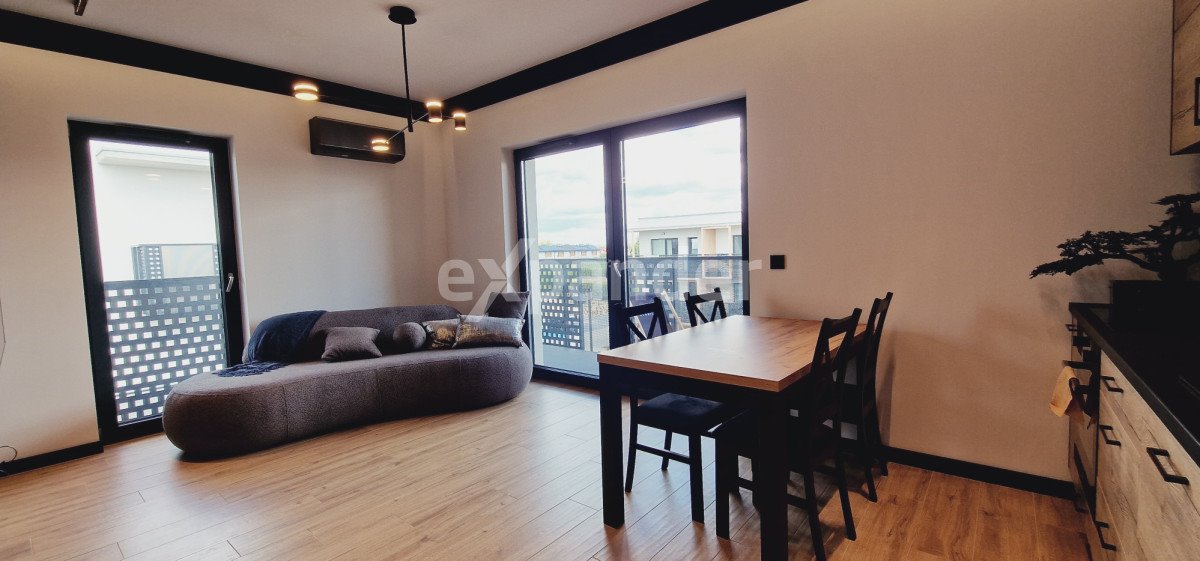 Mieszkanie dwupokojowe na wynajem Tychy, Brzoskwiniowa  43m2 Foto 1