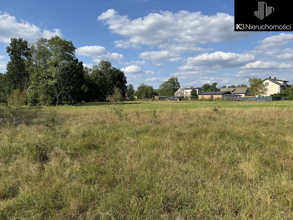 Działka budowlana 995 m² z mediami, cicha okolica Olesin, Długa  995m2 Foto 1