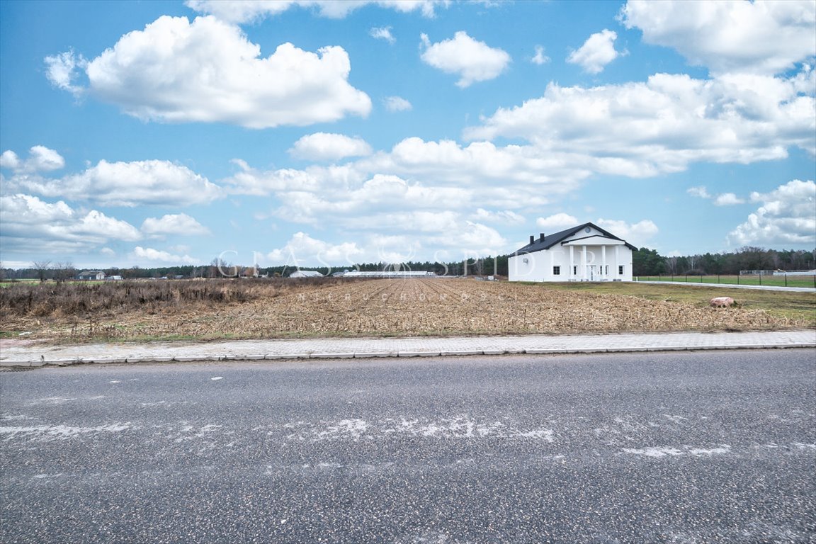 Działka 8 314 m² pod zabudowę wielomieszkaniową i usługi Strzegowo, Niepodległości  8 314m2 Foto 1