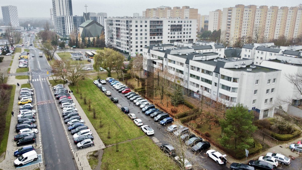 Lokal usługowy po remoncie, Gocław, 111,7 m², do negocjacji Warszawa, Praga-Południe, Marii Rodziewiczówny  112m2 Foto 1