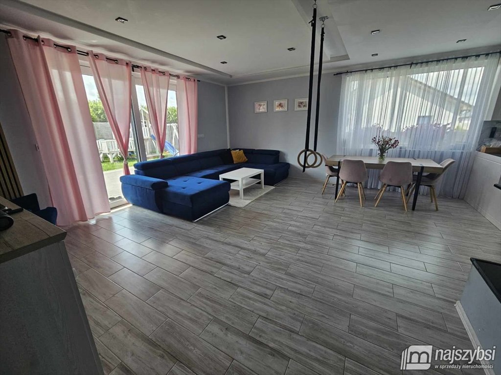 Sprzedam nowoczesny dom 274 m² z dużym ogrodem w Stargardzie Stargard, Obrzeża  275m2 Foto 1
