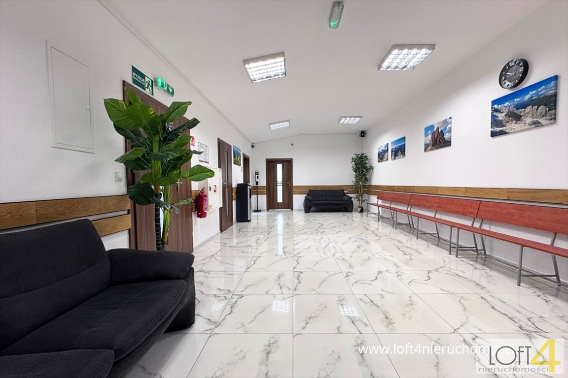 Lokal użytkowy na wynajem Nowy Sącz, Kochanowskiego, Kołątaja  28m2 Foto 1