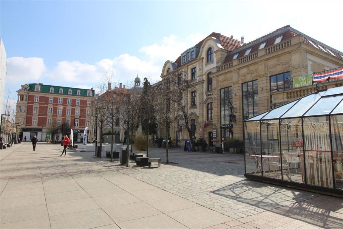 Lokal usługowy 170m2 z witrynami, windą i socjalem Katowice, Centrum, Dworcowa  171m2 Foto 1