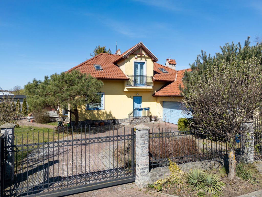 Przestronny dom 250 m² na spokojnej uliczce w Straszynie Straszyn, Lawendowa  250m2 Foto 1