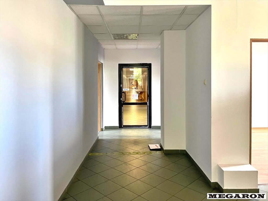 Wynajem biur i magazynów w Zawodziu, 40 m², klimatyzacja Częstochowa, Zawodzie  40m2 Foto 1