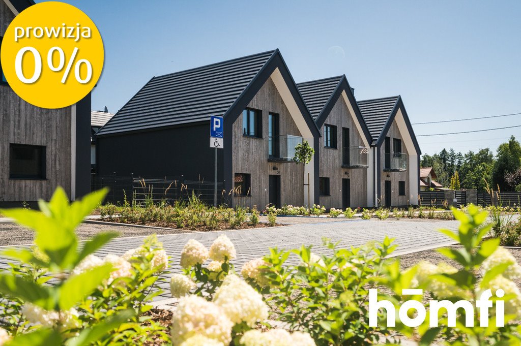 Gotowe domy z ogródkiem i miejscami postojowymi w Michałowicach Michałowice, Fiołkowa  136m2 Foto 1