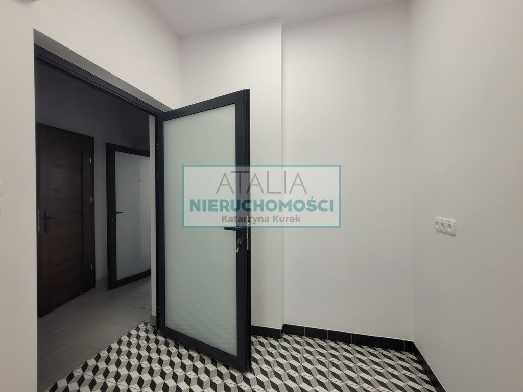 Polecam funkcjonalny lokal usługowy 16 m² z możliwością powiększenia w Grodzisku Grodzisk Mazowiecki  16m2 Foto 1