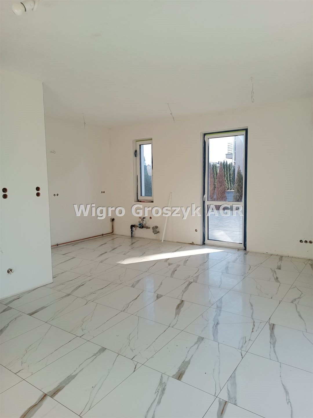 Dom na sprzedaż Łomianki Dolne  111m2 Foto 1