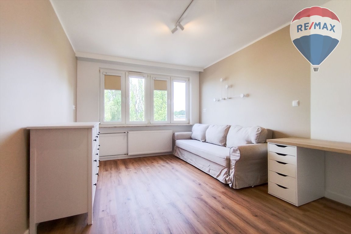 Mieszkanie 37 m² z garażem, po remoncie - polecam! Milanówek, Piotra Skargi 9  37m2 Foto 1