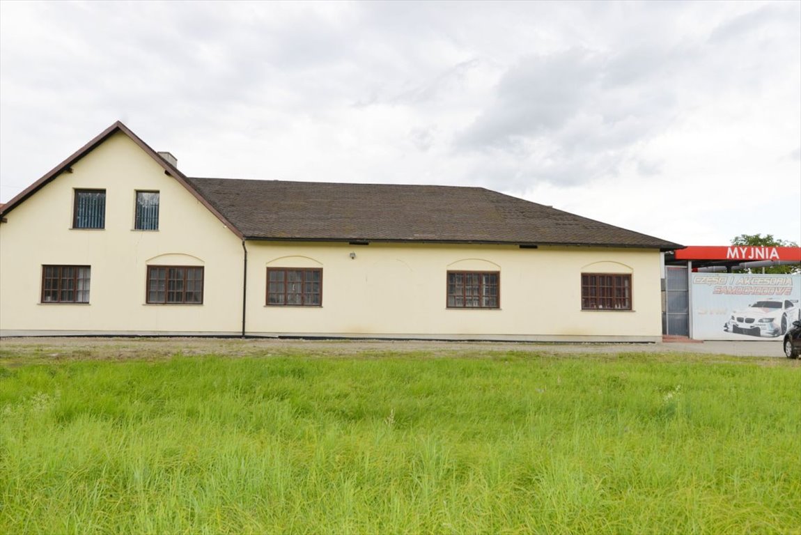 Lokal użytkowy z myjnią i dużym parkingiem, 333 m2 Krosno, Zawodzie, Rzeszowska  333m2 Foto 1
