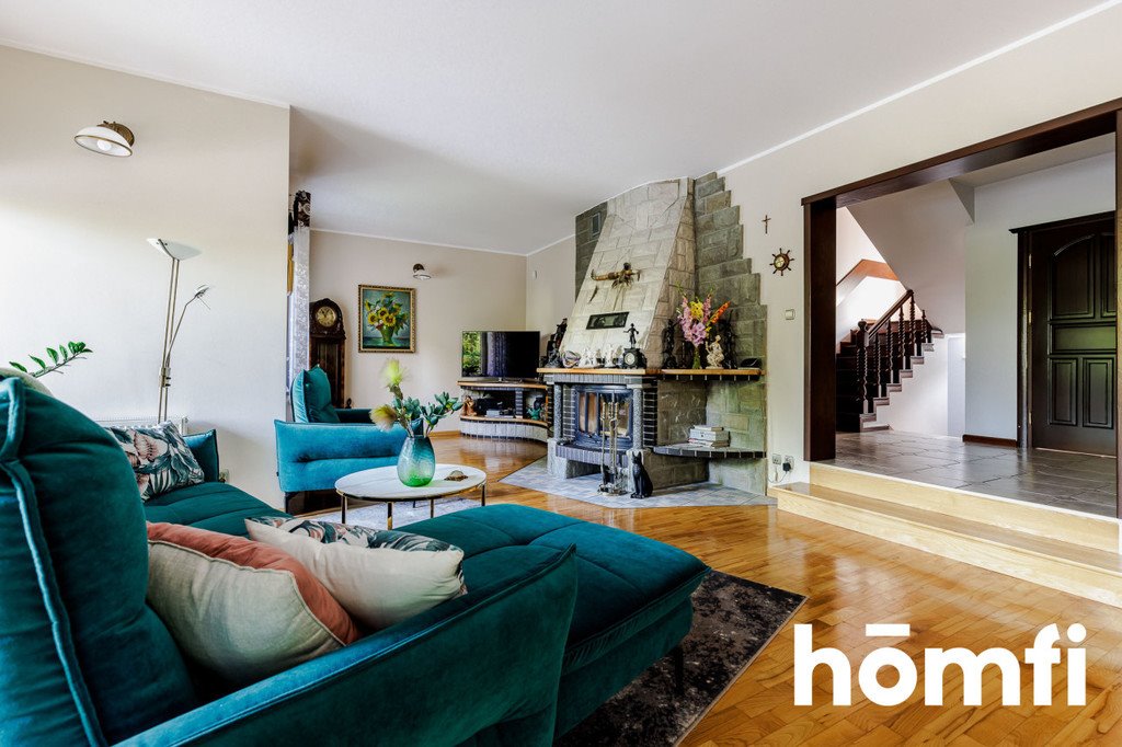 Luksusowa posiadłość 304 m2 z jeziorami i możliwością agroturystyki Stary Folwark  304m2 Foto 1