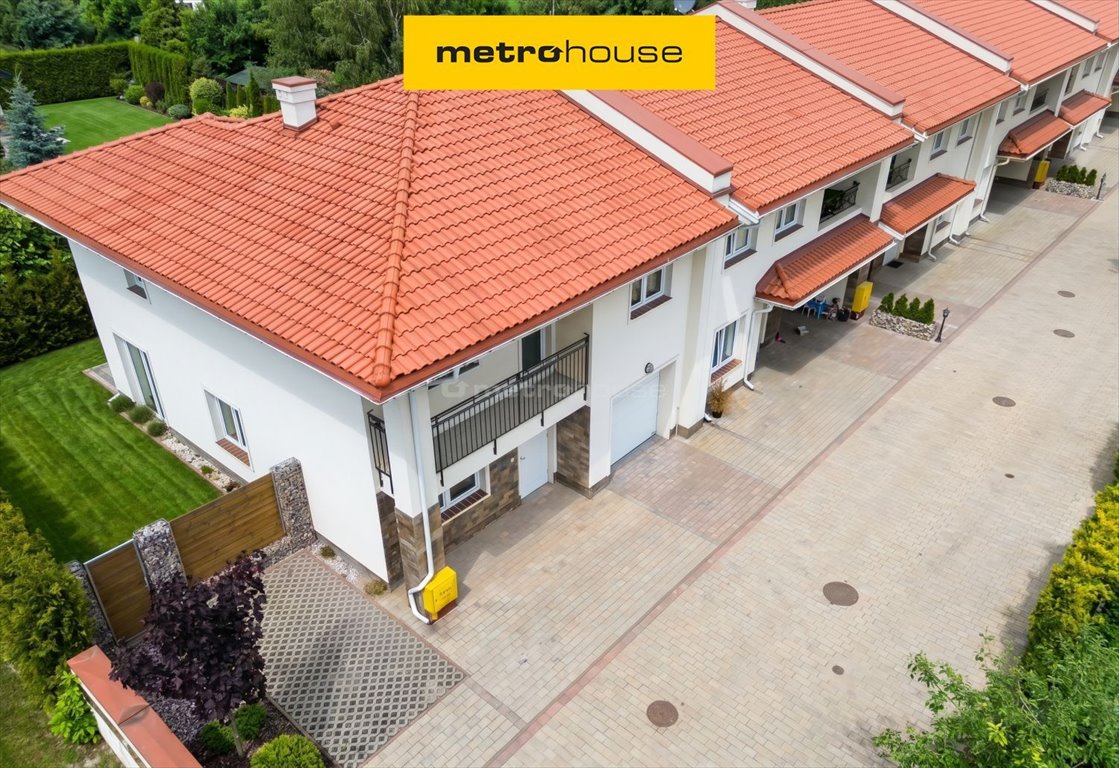Zapraszam do obejrzenia nowoczesnego skrajnego segmentu z ogrodem i projektem wnętrz Siedlce, Kraszewskiego  152m2 Foto 1