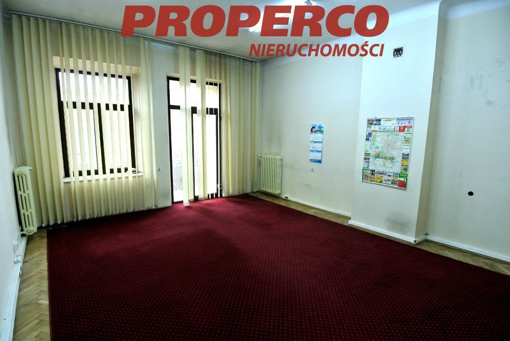 Lokal usługowy 28 m2 w centrum Kielc, blisko dworca Kielce, Centrum, Sienkiewicza  28m2 Foto 1