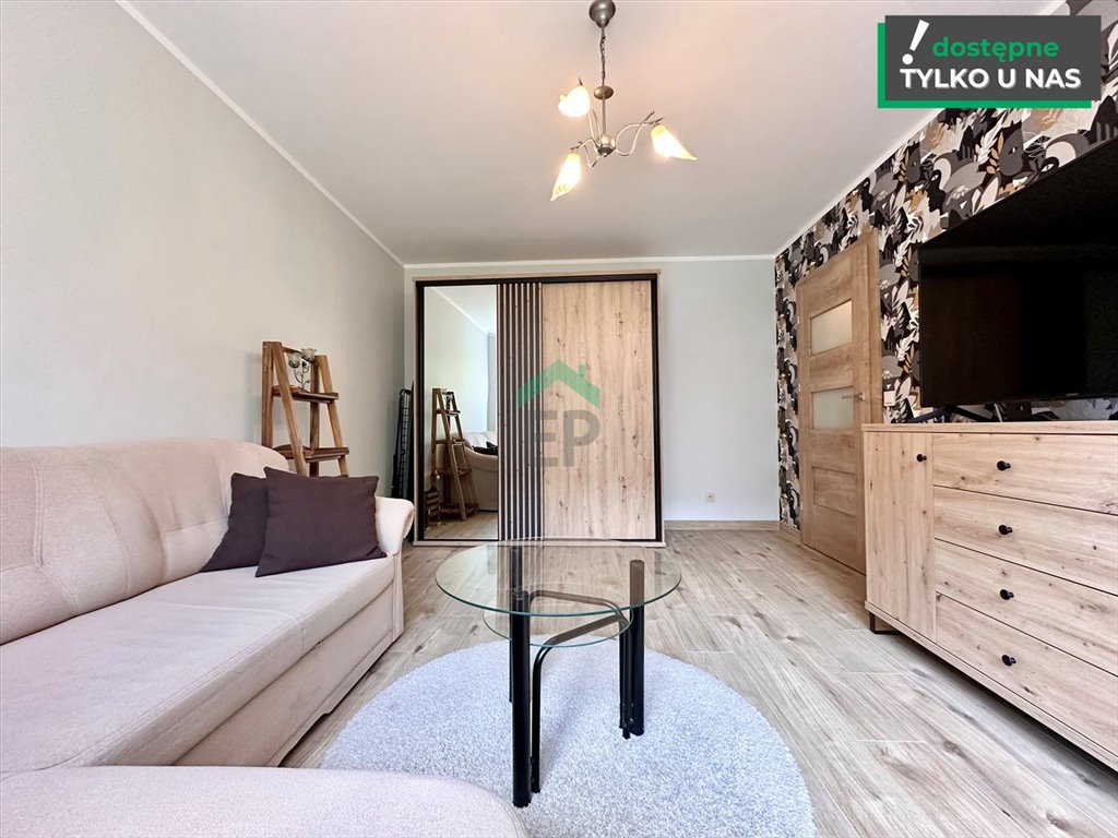 Kawalerka na wynajem Częstochowa, Tysiąclecie  30m2 Foto 1