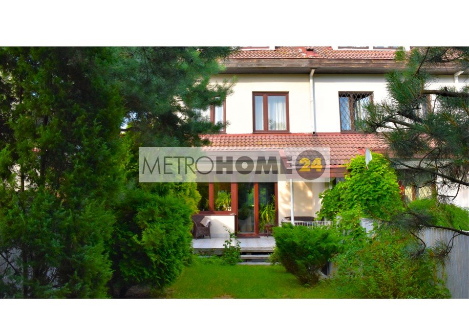 Segment 270 m2 z dużym ogrodem i garażem na Ursynowie Warszawa, Ursynów, Natolin  270m2 Foto 1