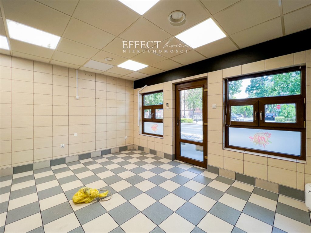 Polecam atrakcyjny lokal 20 m² w centrum Nowej Soli Nowa Sól, Marszałka Józefa Piłsudskiego  20m2 Foto 1
