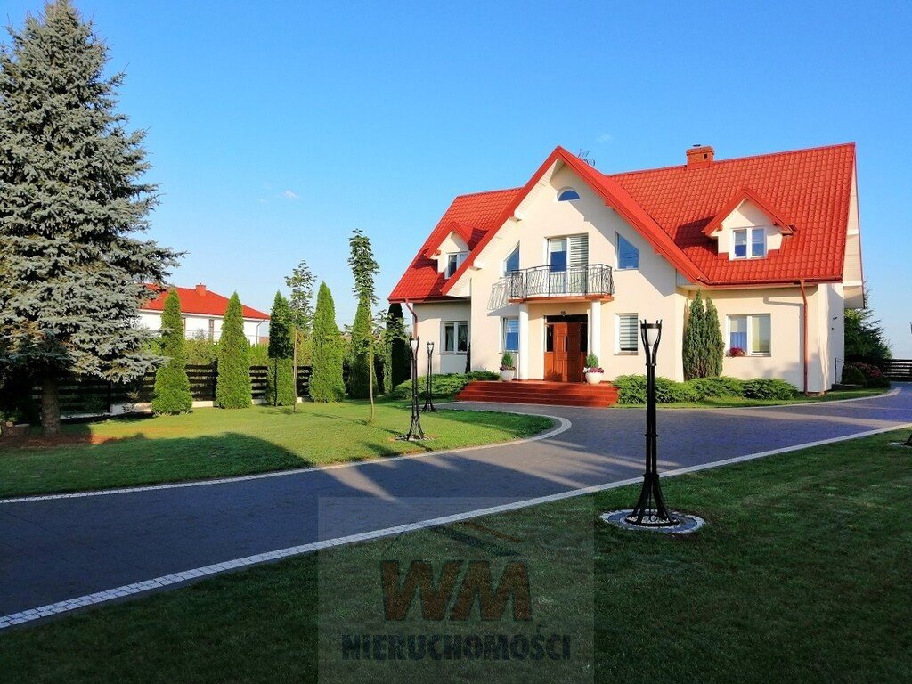 Przestronny dom 233 m2 z ogrodem i budynkiem gospodarczym Warka  233m2 Foto 1