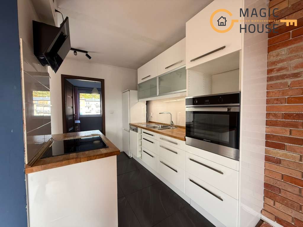 Mieszkanie czteropokojowe  na sprzedaż Wejherowo, Franciszka Fenikowskiego  72m2 Foto 1