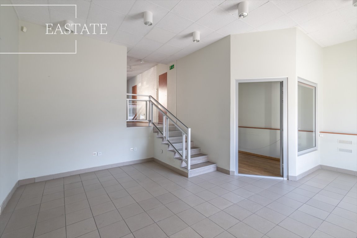 Lokal usługowy 62 m² z dużymi oknami i świetną ekspozycją Gdynia, Działki Leśne, Śląska  62m2 Foto 1