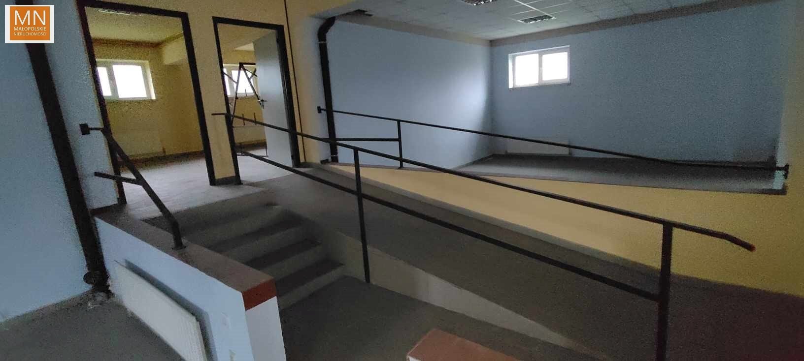 Lokal użytkowy na sprzedaż Wadowice, Centrum, al. Sadowa  430m2 Foto 13