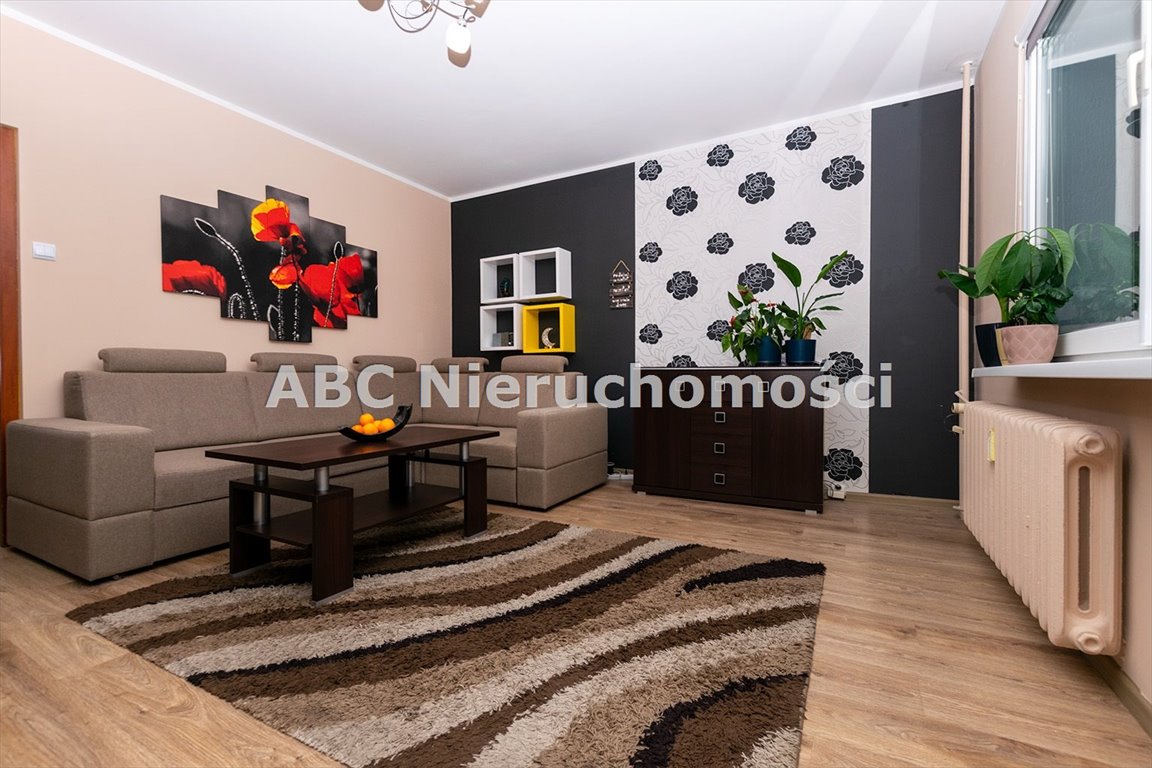 Mieszkanie dwupokojowe na sprzedaż Piła, Zamość  59m2 Foto 1