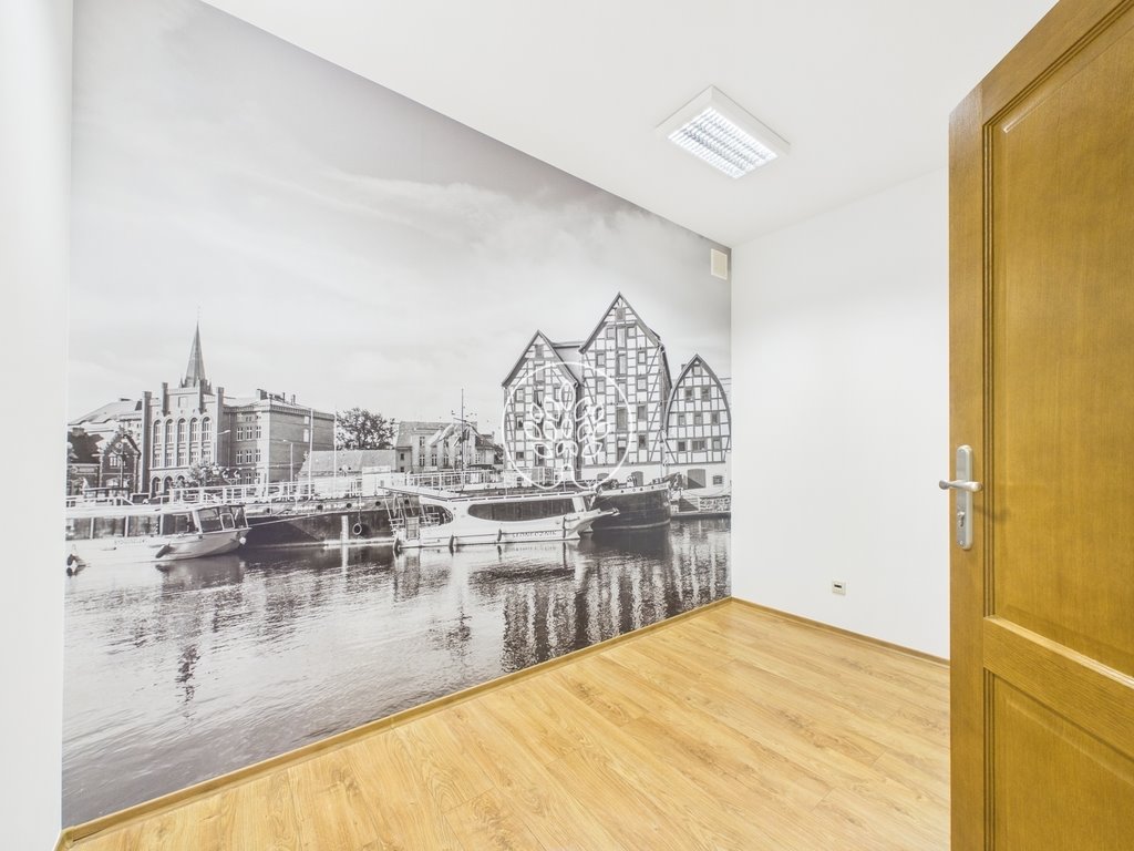 Na wynajem prestiżowy lokal biurowy przy Starym Rynku w Bydgoszczy Bydgoszcz, Centrum  115m2 Foto 1