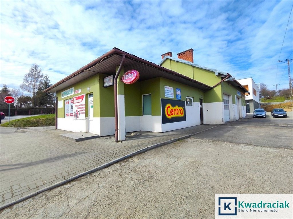 Biznes na sprzedaż w Sanoku – warsztat, sklep i myjnia Sanok, Lipińskiego  229m2 Foto 1