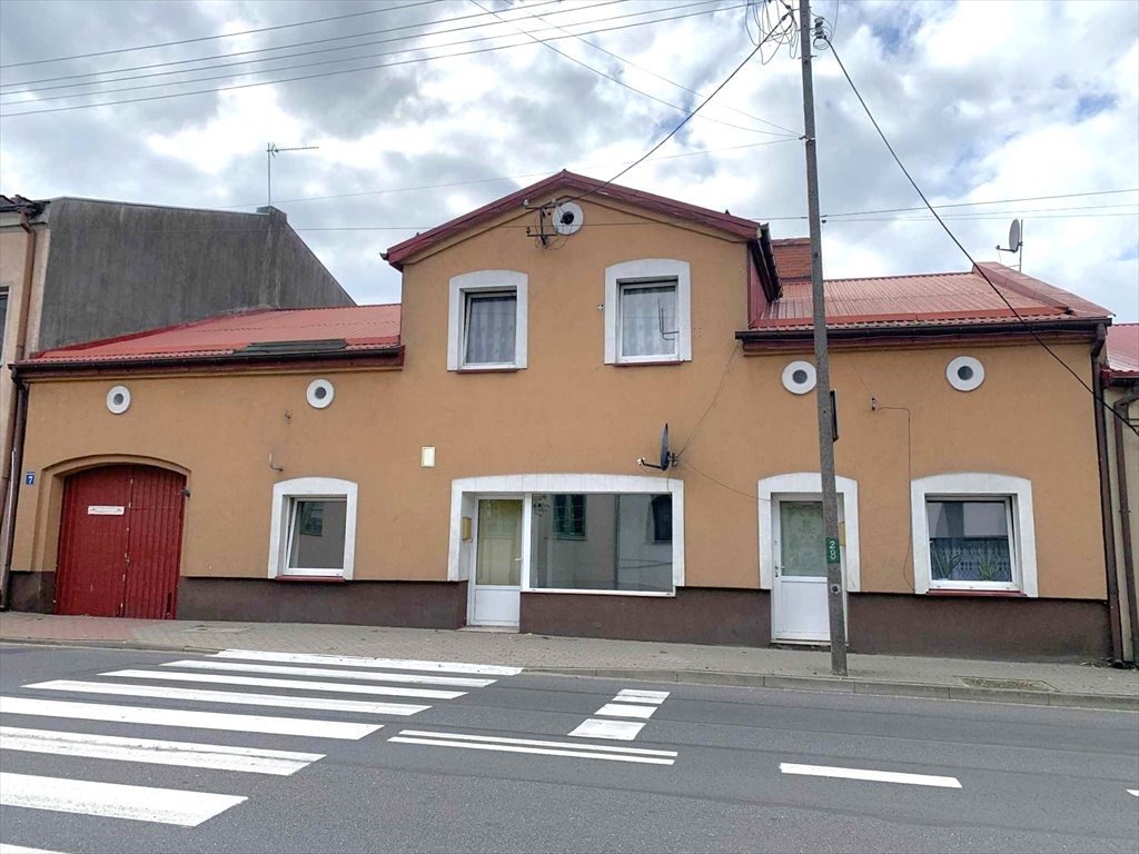 Dom wielorodzinny z garażami i dużym potencjałem inwestycyjnym Dobra, Dobra, Dekerta  227m2 Foto 1