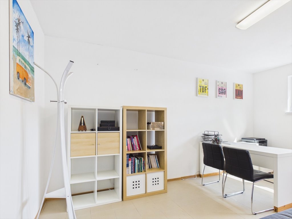 Nowoczesne biuro 20 m² w centrum Nowego Targu - komfort i dostępność Nowy Targ, Szewska  20m2 Foto 1