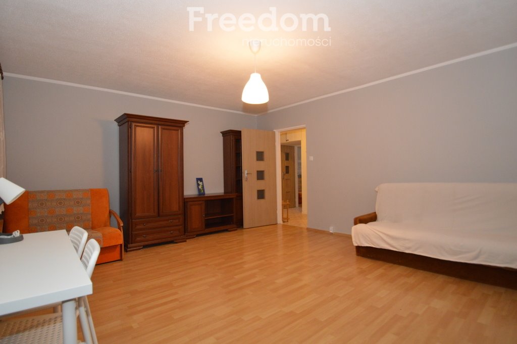 Mieszkanie trzypokojowe na wynajem Olsztyn, Podgrodzie, ks. Wacława Osińskiego  63m2 Foto 2