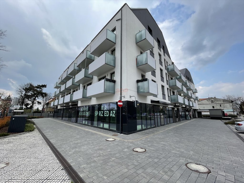 Lokal użytkowy 112 m2 z dużymi witrynami, Krzyki Wrocław, Krzyki, Klecina, Wałbrzyska  112m2 Foto 1