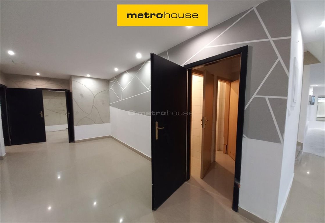 Pruszków, 365 m2 – atrakcyjny lokal na biznes z parkingiem Pruszków  365m2 Foto 1