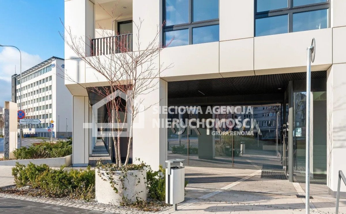 Lokal użytkowy na wynajem Gdynia, Śródmieście  45m2 Foto 1