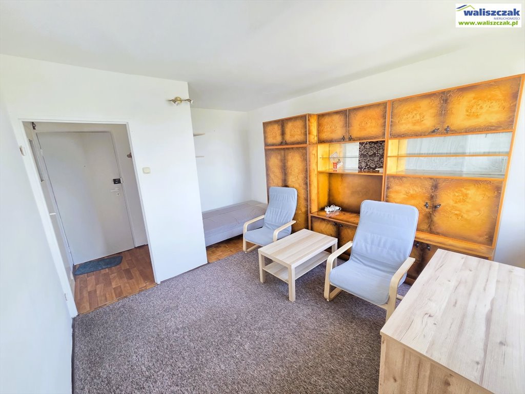 Przytulna kawalerka 24 m² z panoramicznym widokiem na 11. piętrze Piotrków Trybunalski  24m2 Foto 1