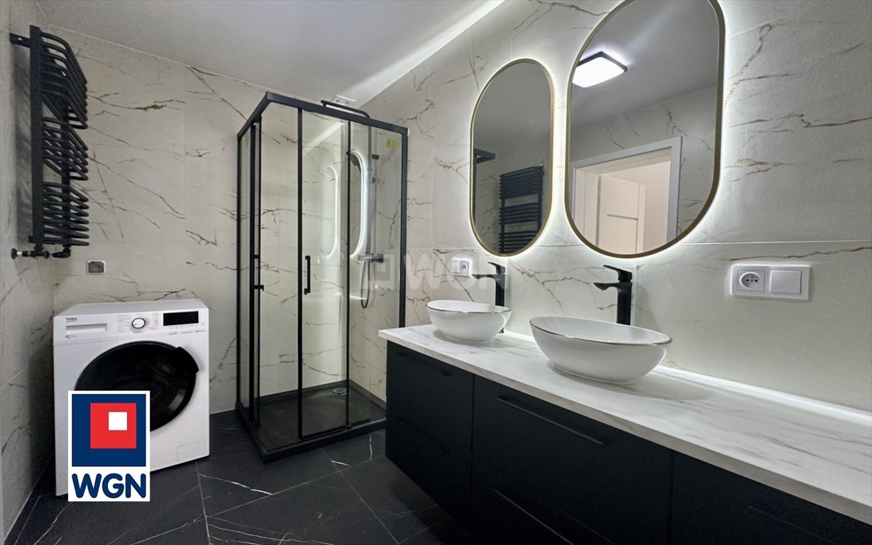 Mieszkanie trzypokojowe na sprzedaż Oława, Krótka  69m2 Foto 1