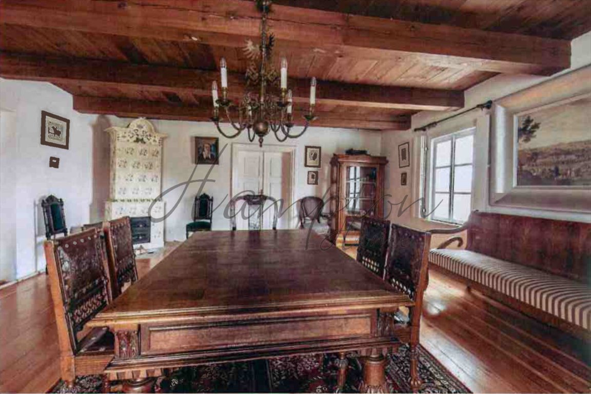 Unikatowy dwór modrzewiowy z parkowym terenem i zabytkowymi spichlerzami Sulerzyż  300m2 Foto 1