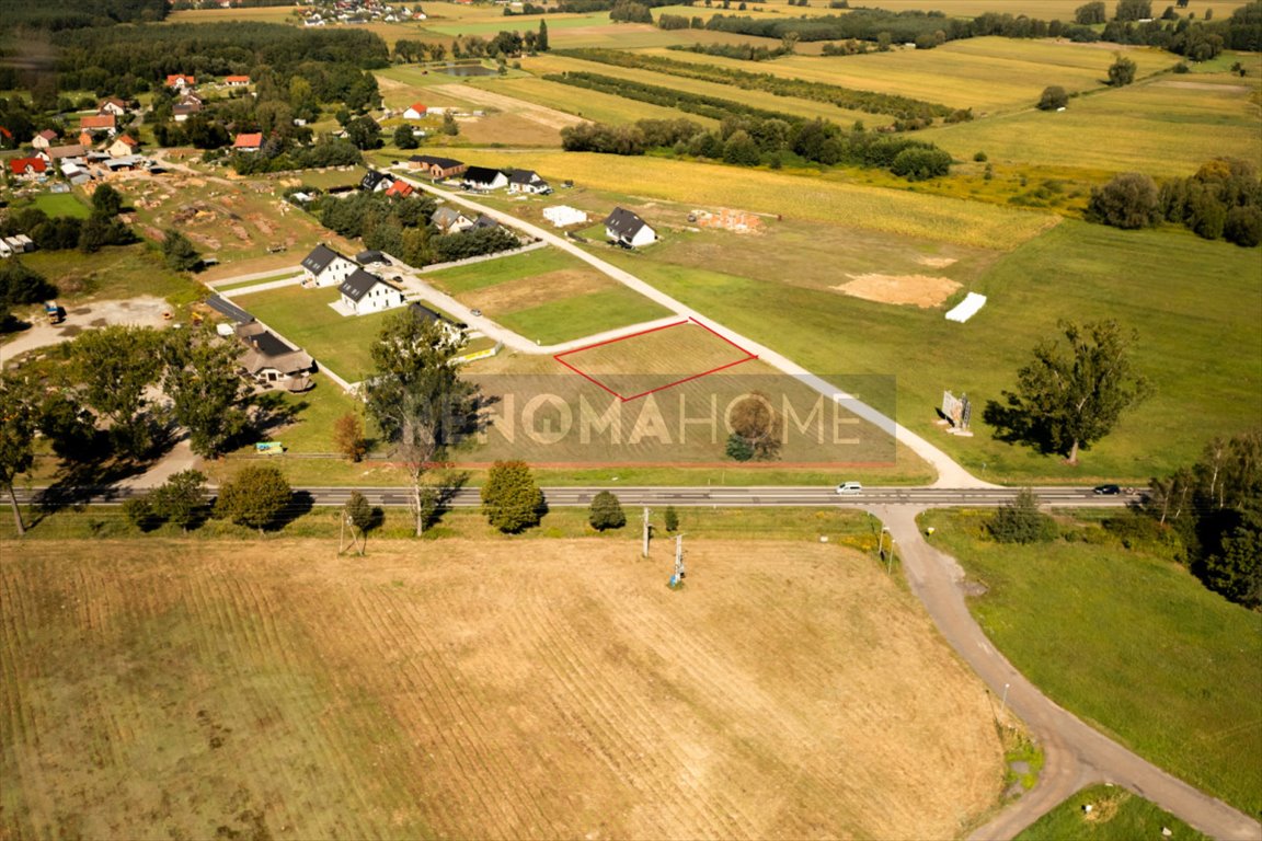 Działka budowlana na sprzedaż Kobylice  1 062m2 Foto 1