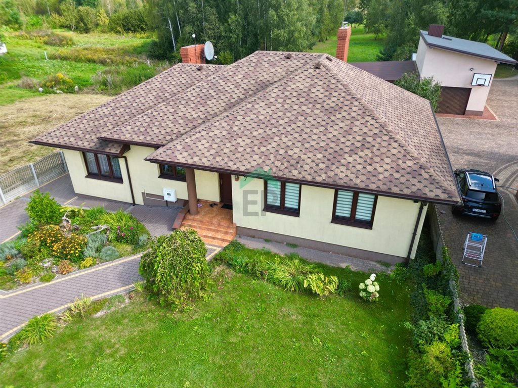 Do sprzedania przestronny dom 117 m² z ogrodem w Siedlcu Siedlec  117m2 Foto 1