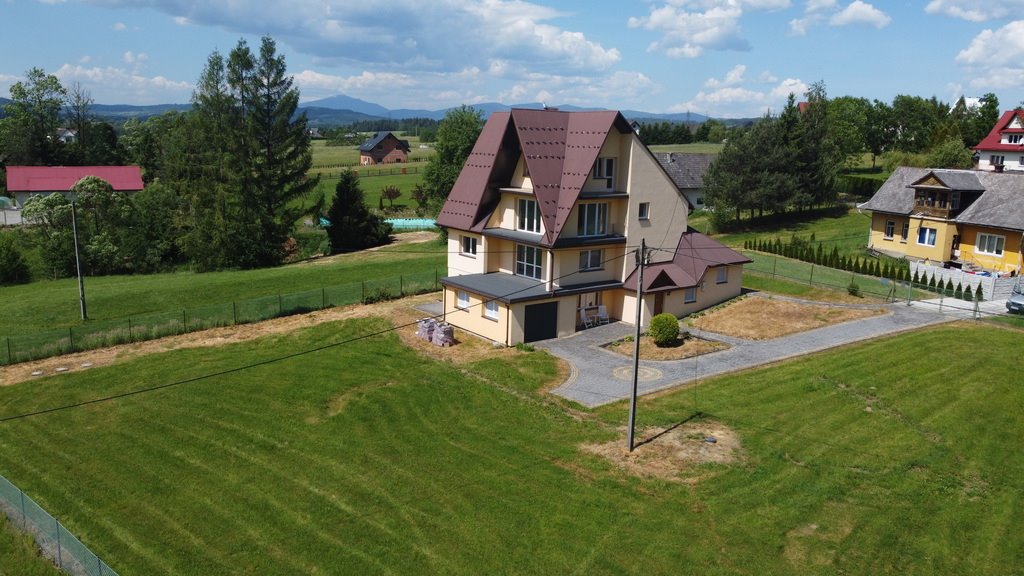 Przestronny dom 270 m² z garażem i panoramicznym widokiem Skawa  270m2 Foto 1