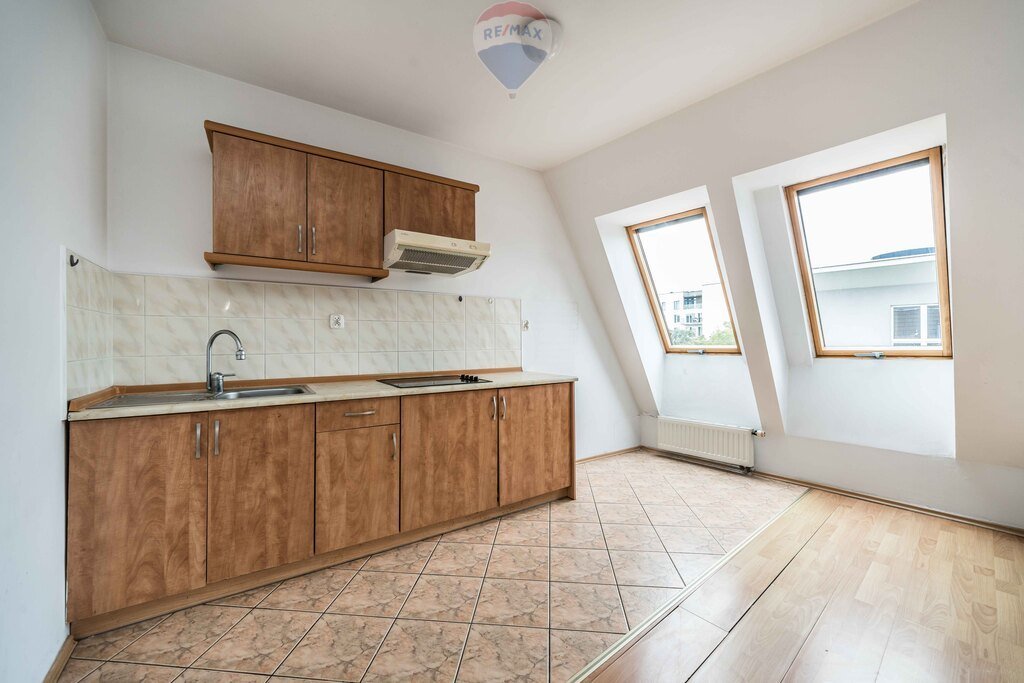 Kawalerka na sprzedaż Poznań, Rataje, Rataje, Polanka  35m2 Foto 1