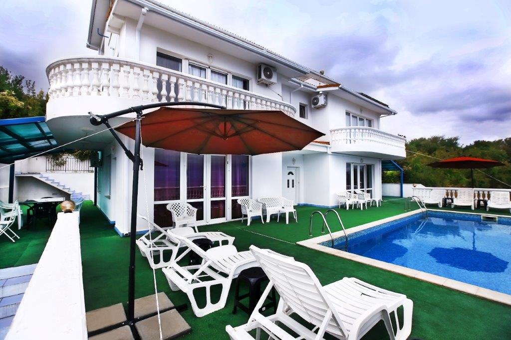 Luksusowa willa z widokiem na morze, basenem i dwoma rezydencjami Bułgaria, Balchik, Villa Zone Izgrev, Balchik, Bulgaria  270m2 Foto 1